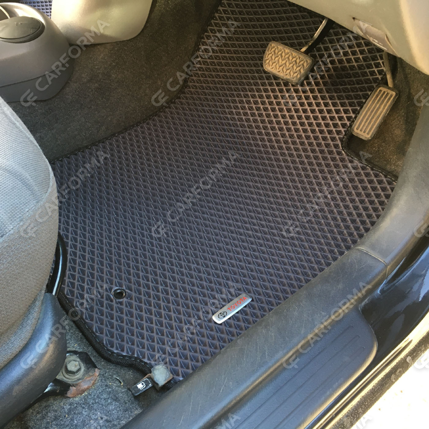 EVA коврики на Toyota Vitz I 1998&nbsp;-&nbsp;2005 в Королеве, Московской области