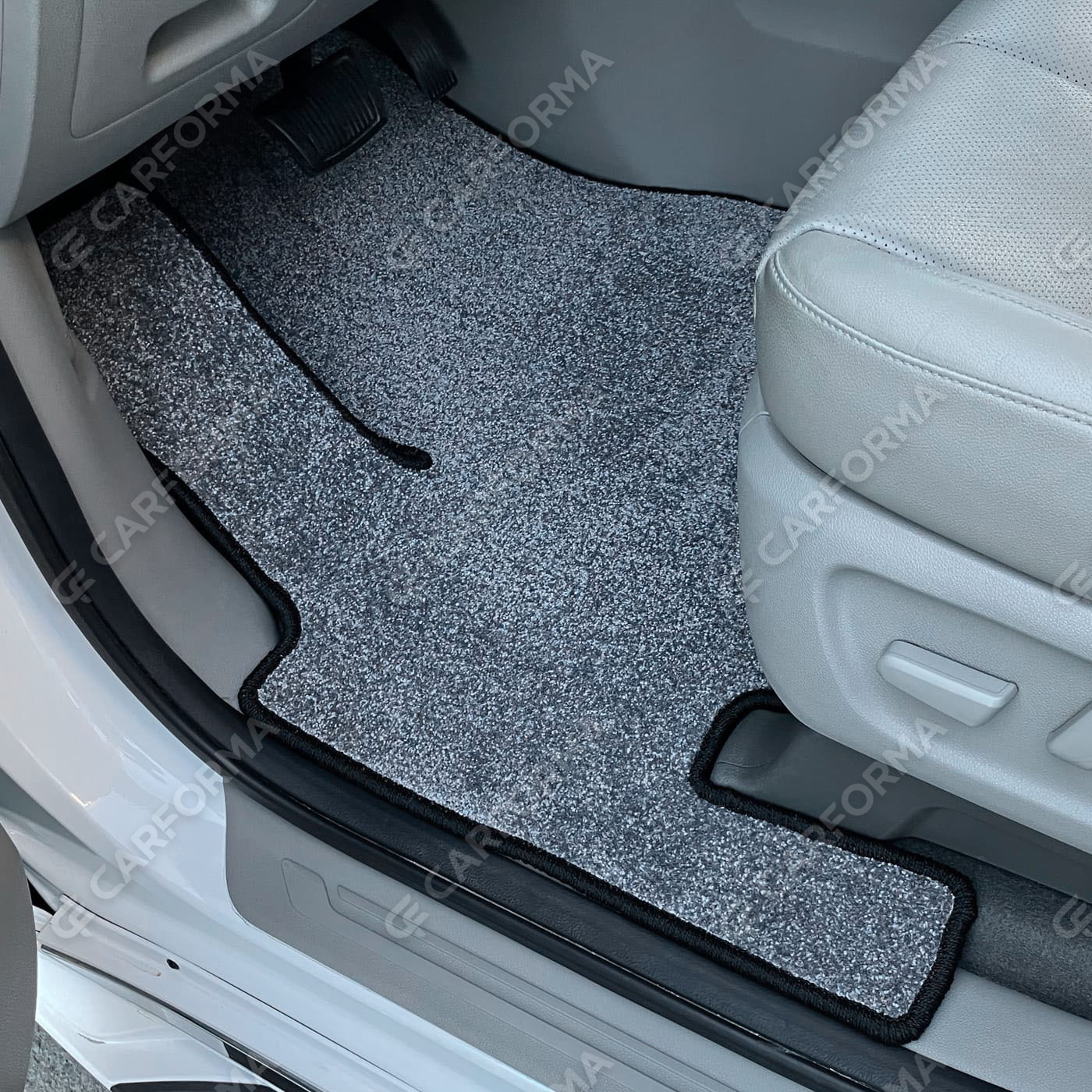 Ворсовые коврики на KIA Carnival III 7 мест 2014&nbsp;-&nbsp;2021 в Королеве, Московской области