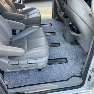 Ворсовые коврики на KIA Carnival III 7 мест 2014&nbsp;-&nbsp;2021 в Королеве, Московской области