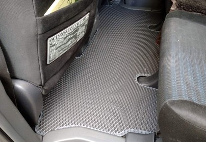 Ворсовые коврики на Toyota Voxy (R70) 2007 - 2013 в Королеве, Московской области