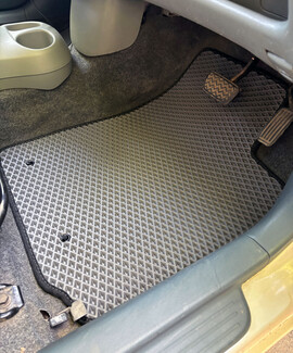 EVA коврики на Toyota Vitz I 1998&nbsp;-&nbsp;2005 в Королеве, Московской области