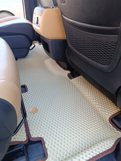 Ворсовые коврики на KIA Carnival IV 11 мест 2020&nbsp;-&nbsp;2026 в Королеве, Московской области