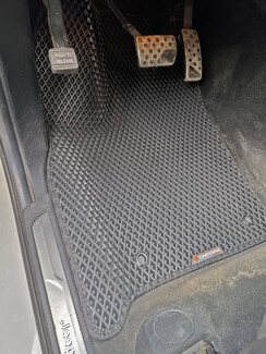 EVA коврики на Jeep Grand Cherokee (WK2) 2010&nbsp;-&nbsp;2022 в Королеве, Московской области