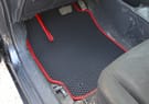 Коврики на Toyota Yaris II 2005 - 2011 в Королеве, Московской области