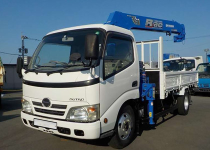Ворсовые коврики на Hino 300 I узкая кабина 1999 - 2015 в Королеве, Московской области