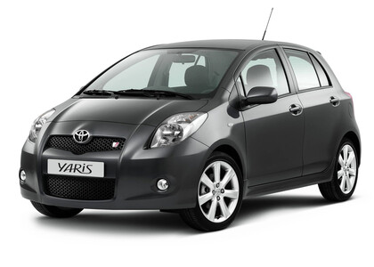 EVA коврики на Toyota Yaris II 2005 - 2011 в Королеве, Московской области