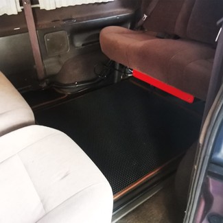 Коврики на Toyota Hiace (H100) 1989 - 2005 в Королеве, Московской области
